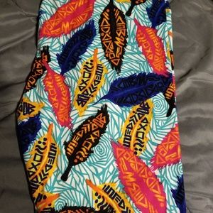 Multi color feather TC leggings